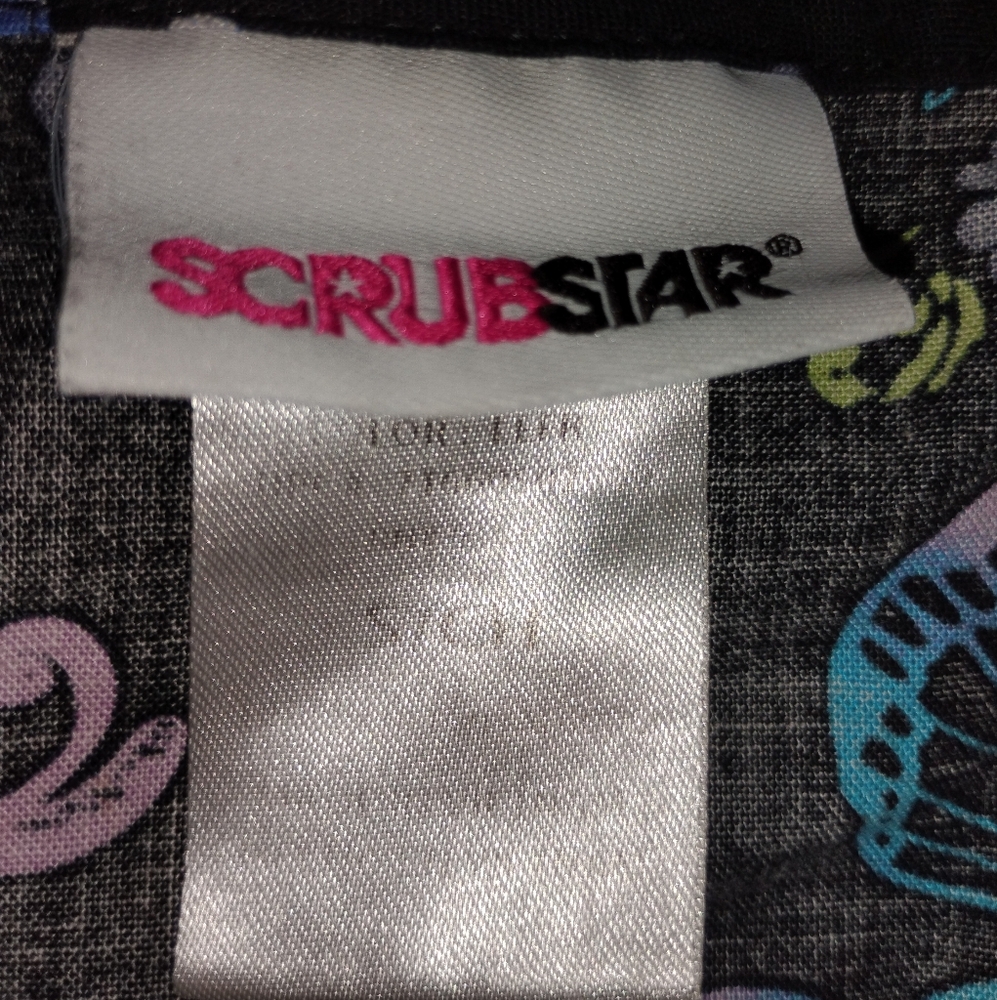 Scrub Top - Picture 2 of 2